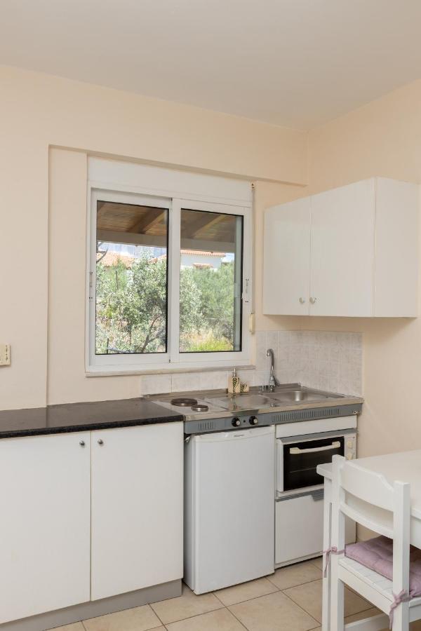 Αnastasia Apartments Mavrovouni  ภายนอก รูปภาพ